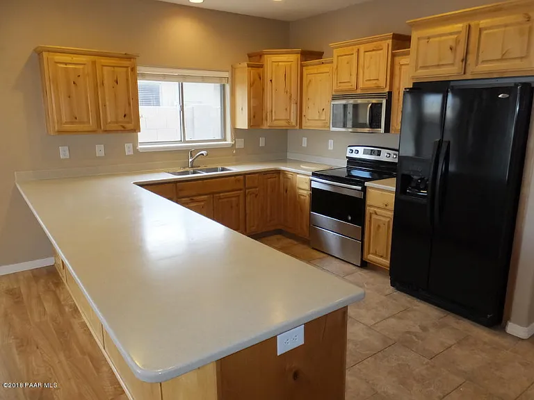 604 N Magdalena St — Photo 5