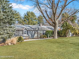 878 Newman Springs Rd, Lincroft, NJ 07738