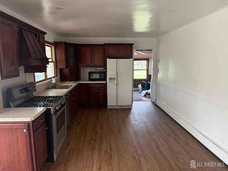 80 Gates Rd — Photo 6