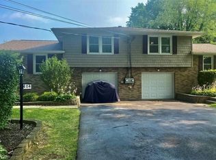 404-406 Oak Manor Ave NE, Massillon, OH 44646
