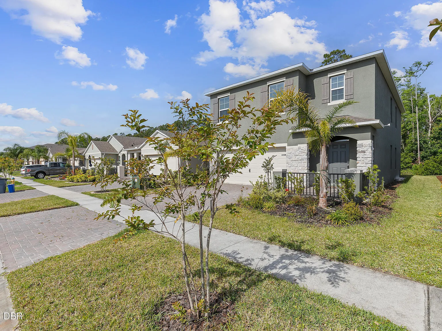 3 bed, 2.0 bath, 2508 sqft, $2,495 — Photo 3