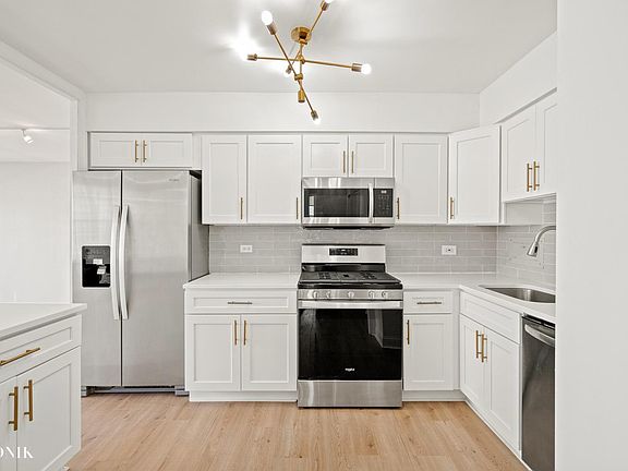 4th image of 1000 N Lake Shore Dr APT 1002