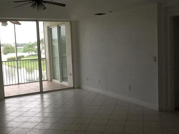 5th image of 10720 NW 66th St APT 210