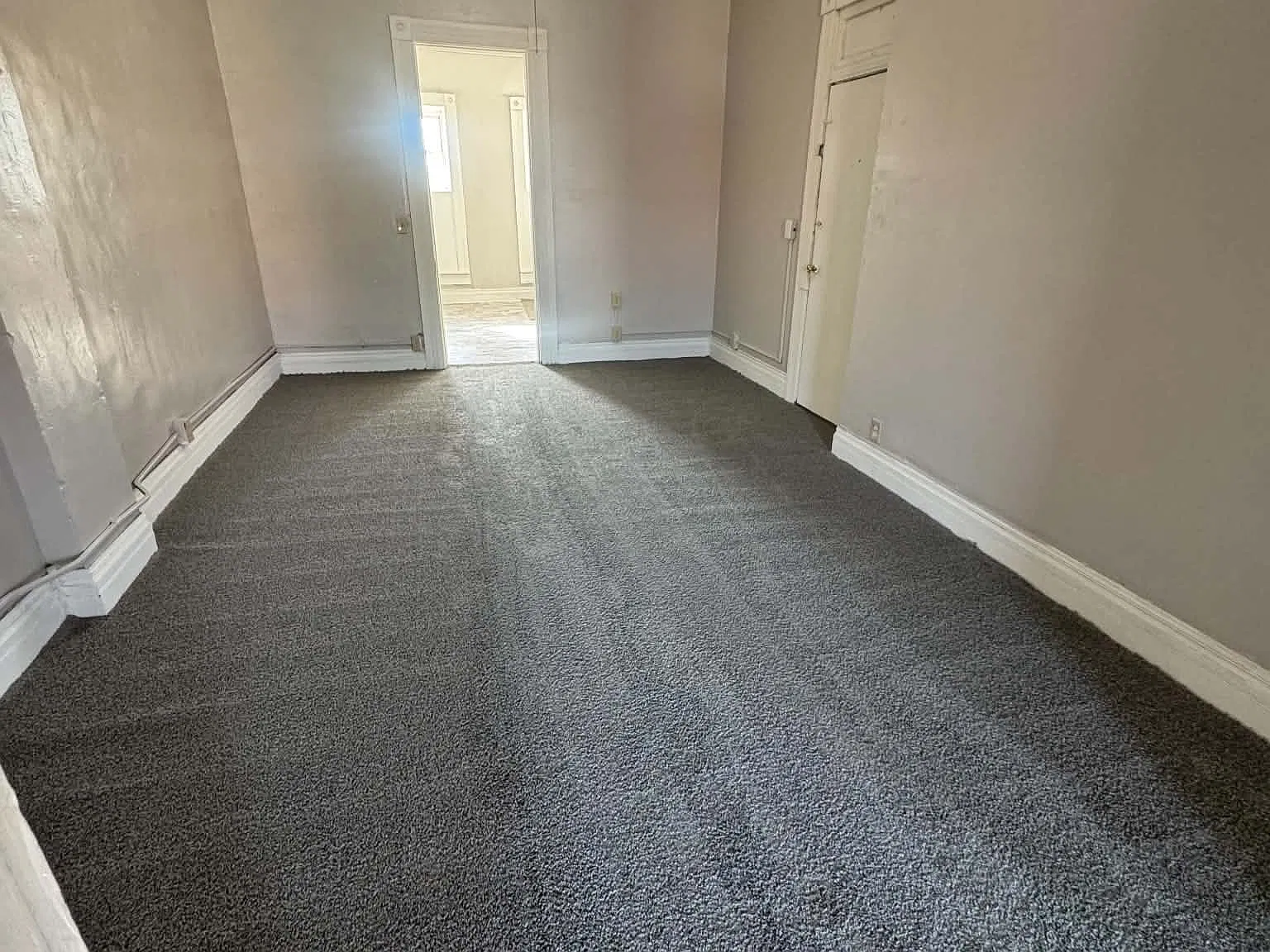 1 bed, 900 sqft, $800 — Photo 2