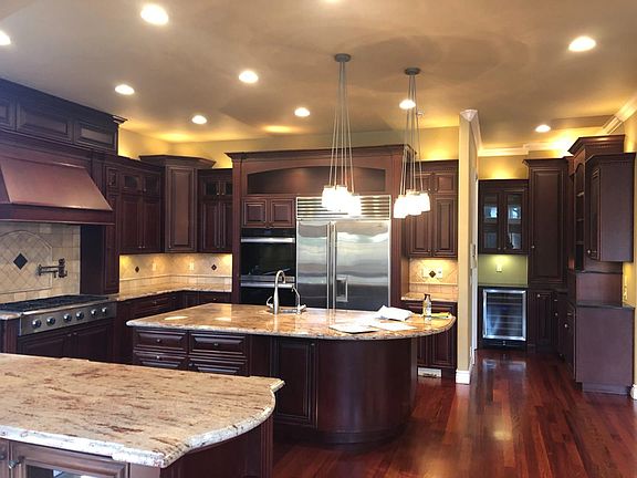 5th image of 16395 Shady View Ln