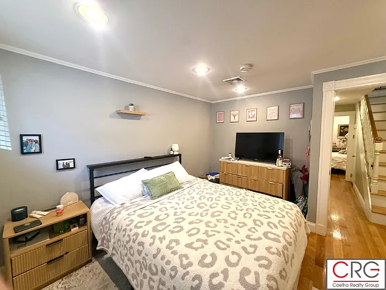 383 Bunker Hill St #1 — Photo 31