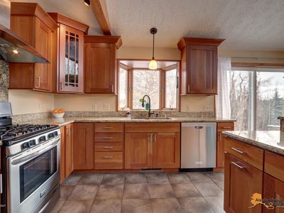 3185 N Dove Ln, Palmer, AK, 99645