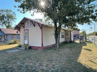 320 N Pine St, Ponca City, OK 74601