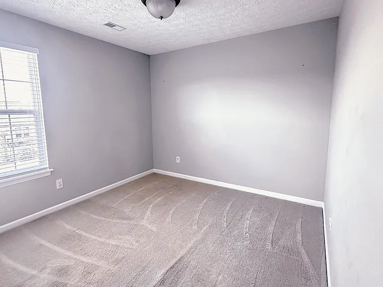 37571 Tail Feather Dr — Photo 10