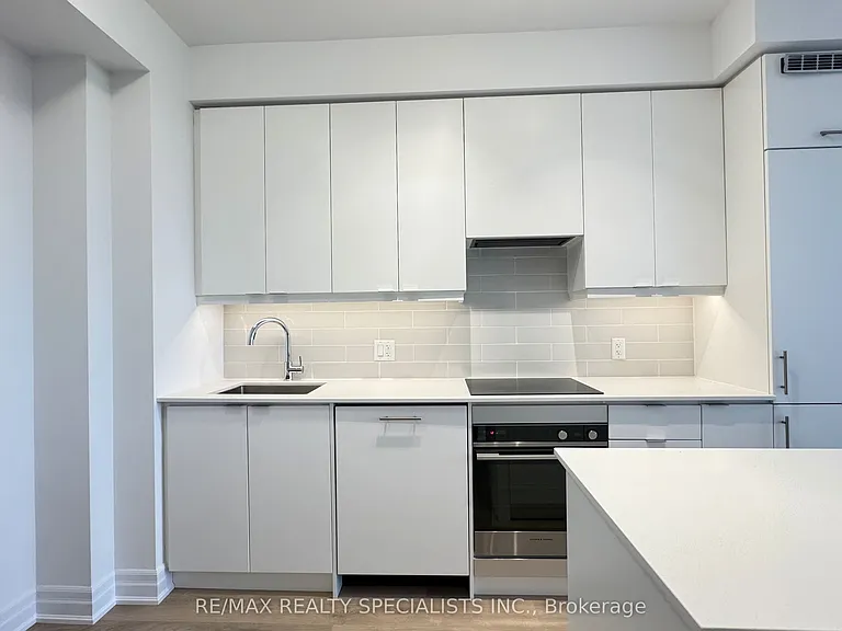 30 Elm Dr W #3103 — Photo 16
