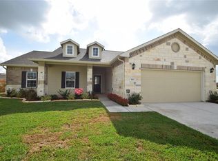 802 Honeysuckle Ct, Sealy, TX 77474