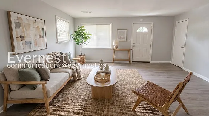 4402 Davana Dr — Photo 3