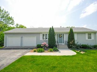 140 Morgan Ave, Johnston, RI 02919