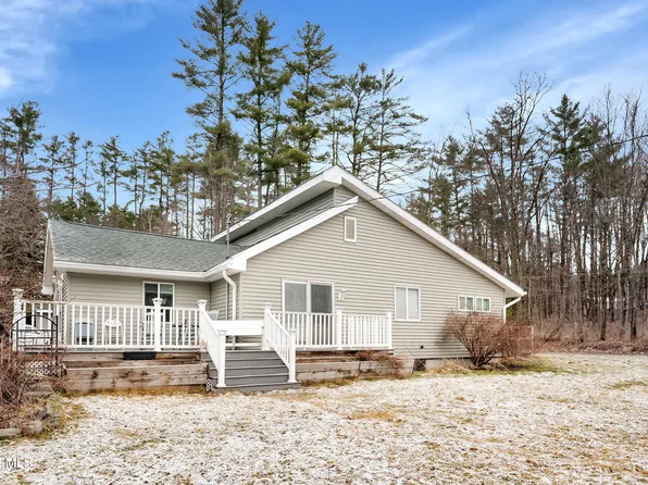 5204 Pillar Way, Fort Ann, NY 12827