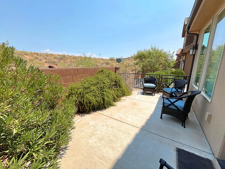 E Razor Ridge Dr — Photo 31