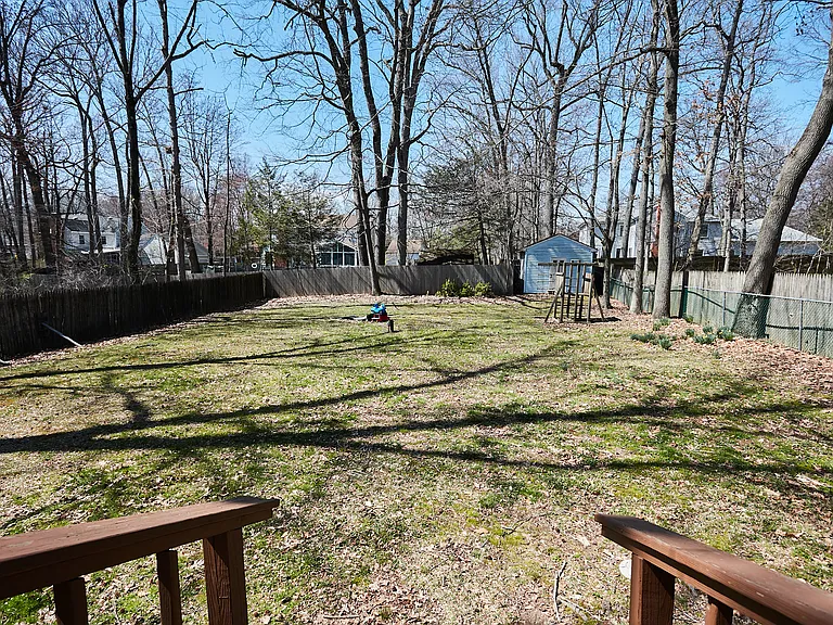 34 Berrien Ave — Photo 40