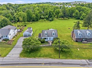 6596 N Main St, Coopersburg, PA 18036