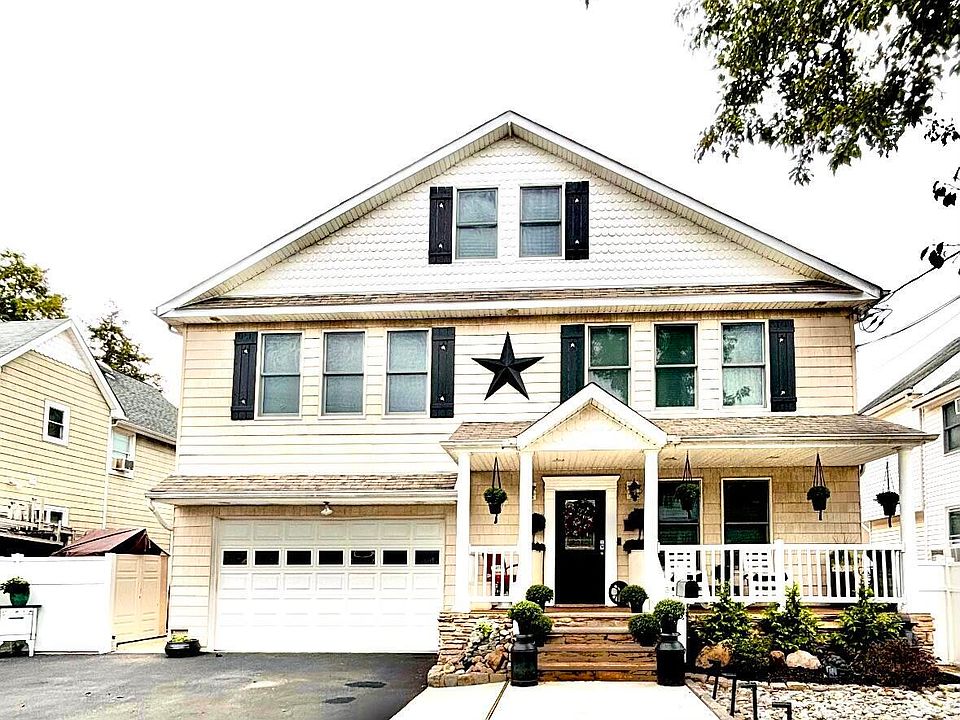 1st image of 355 Brehaut Ave