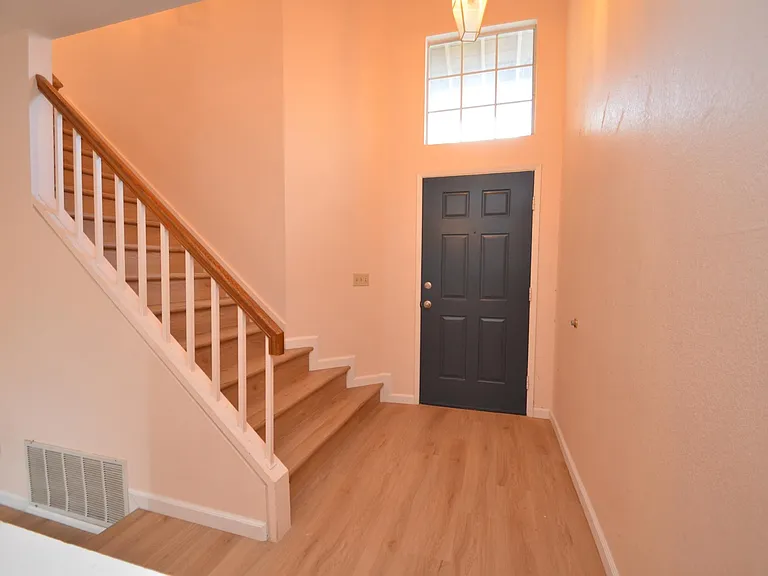 2952 Creek Point Dr — Photo 4
