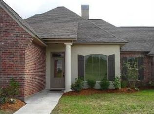 125 Bentwater Dr, Broussard, LA 70518