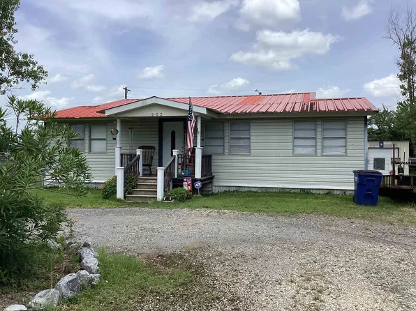 202 E Freddye Ave, Kirbyville, TX 75956