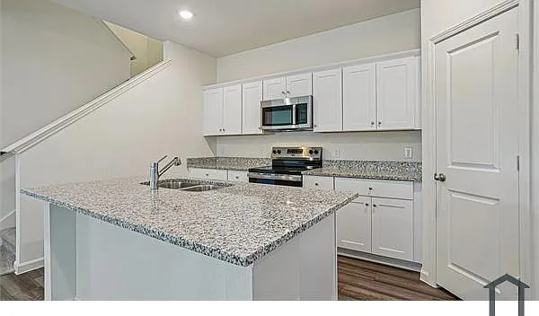 5507 Hastings Ln — Photo 10