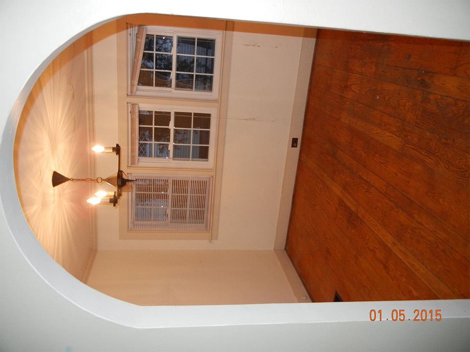 2nd image of 73 Court St APT B