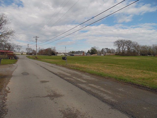 2nd image of 145 Locust Grove Rd