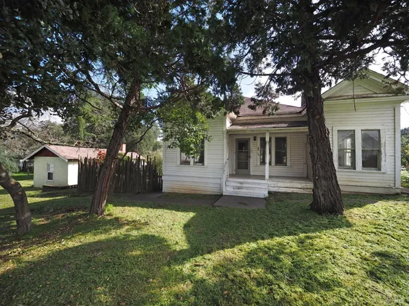 253 Merrill Street, Geyserville, CA 95441
