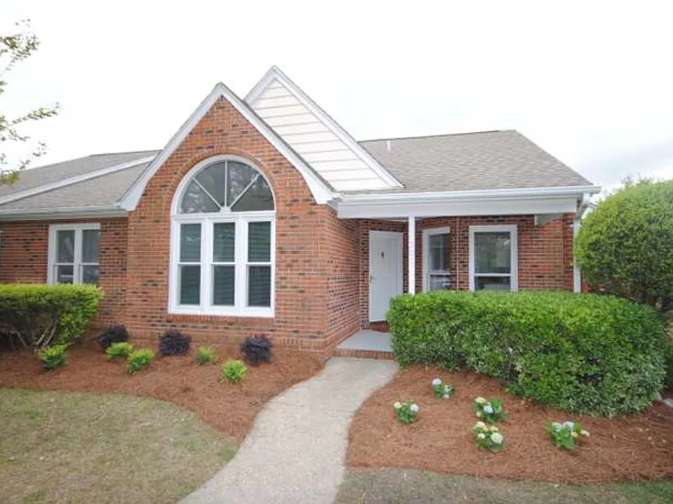 3023 Remington Dr