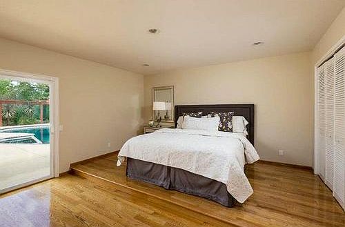 5th image of 13018 Anza Dr