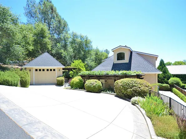 409 E Oakside Dr, Sonora, CA 95370