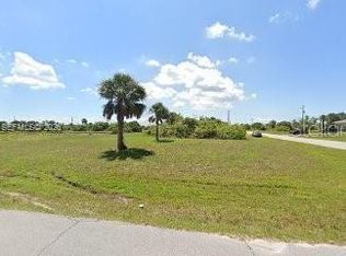 149 April Rd, Rotonda West, FL 33947