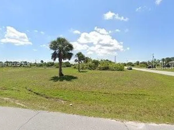 149 April Rd, Rotonda West, FL 33947