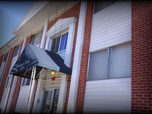 4th image of 2717 N 73rd St #203