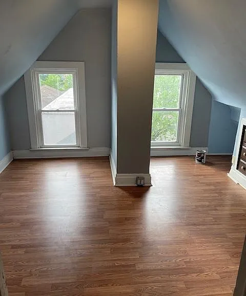 7523 Roslyn St #2 — Photo 14