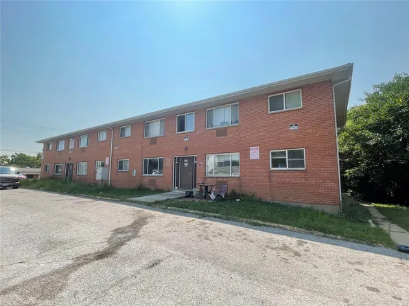 9943 Diamond Dr, Saint Louis, MO 63137