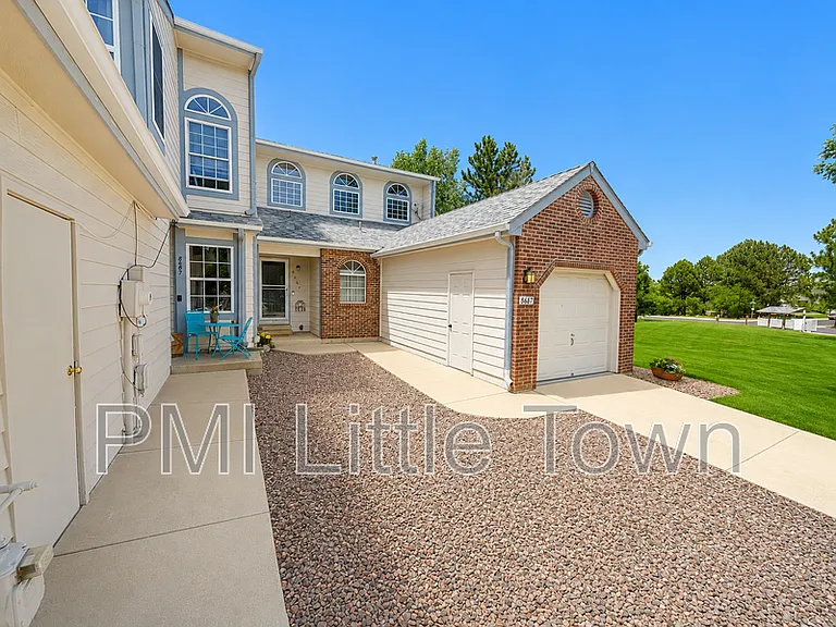 8687 W Plymouth Ave — Photo 3
