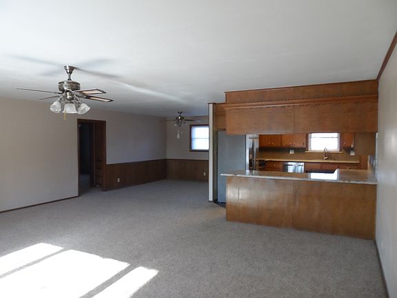4th image of 141 Sequoia Dr