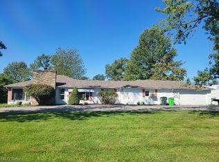 2130 Lander Rd, Mayfield Heights, OH 44124