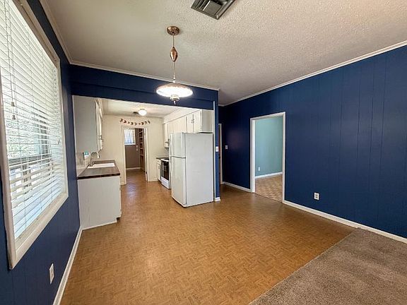 5th image of 2543 Patterson Dr