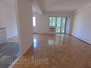 75-35 113th St APT 4, Forest Hills, NY 11375
