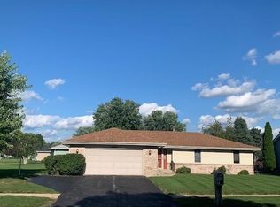 8323 Elm Ave, Machesney Park, IL