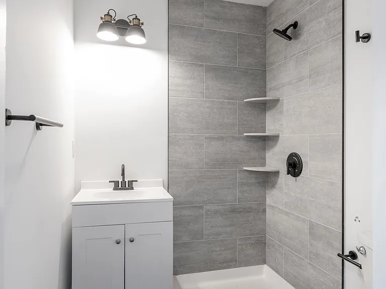 37 Saint Margaret St #2 — Photo 5