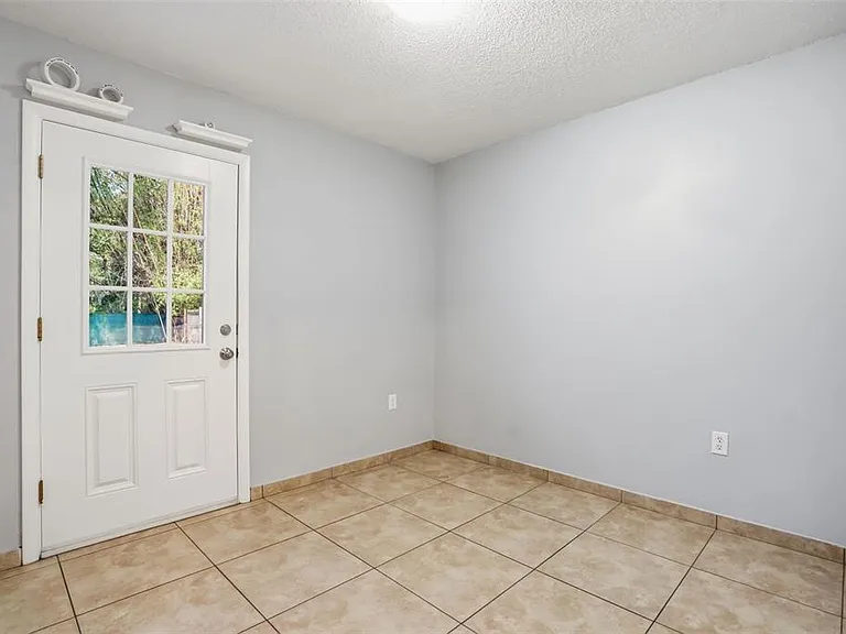 2720 S Sunrise Ct #2 — Photo 31