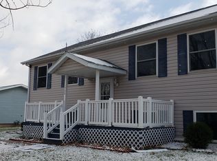 1708 Rose Ln, Storm Lake, IA 50588