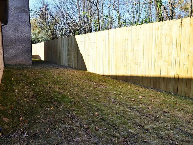 1800 Riverstone Rd — Photo 25