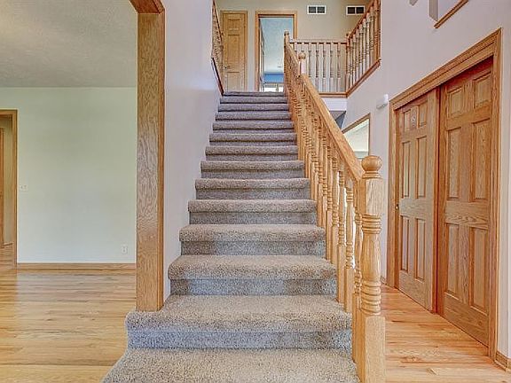 5th image of 1400 Timber Ln