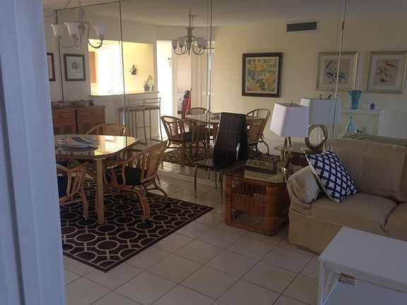 LIVING/DINING
