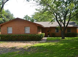 1034 NW 8th St, Grand Prairie, TX 75050
